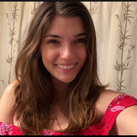 Meet your Posher, Diana - Picture 1 of 1